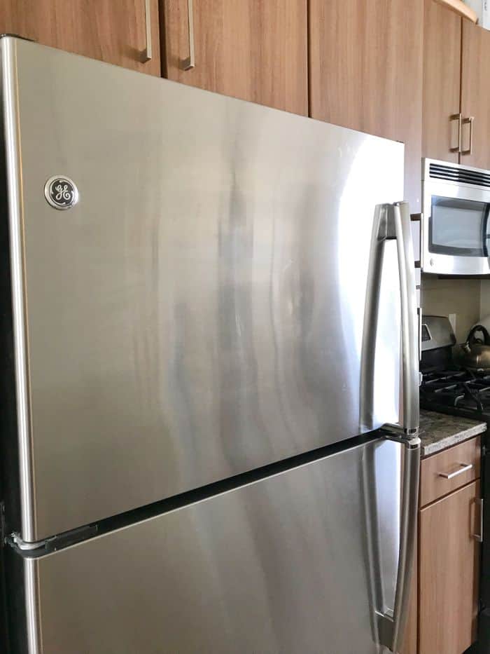 How to Clean Stainless Steel Appliances in 5 Minutes Flat!