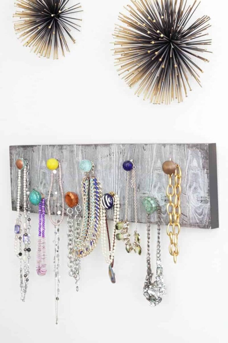 How to Make a DIY Necklace Holder to Organize Your Jewelry