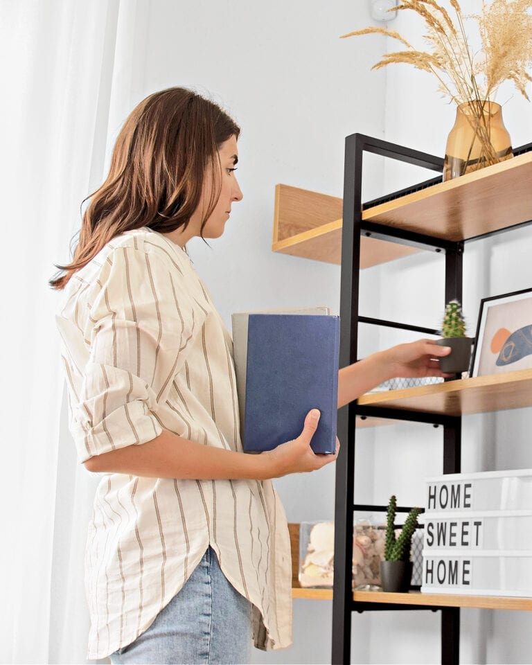 20 Decluttering Rules the Experts Say Are “Life-Changing”